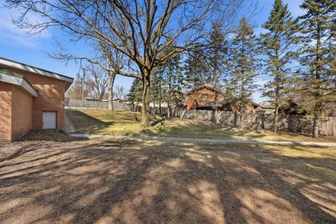 130 Fairlawn Avenue E Winsted MN 55395