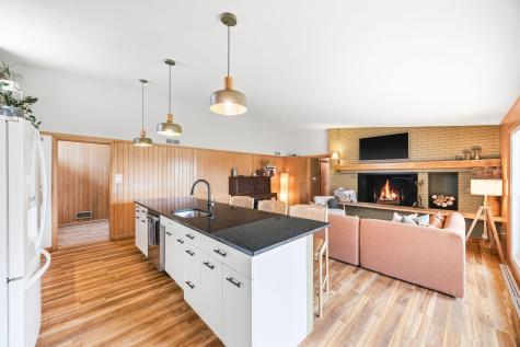 130 Fairlawn Avenue E Winsted MN 55395