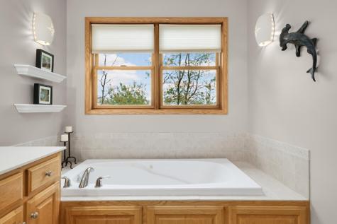 615 Bluff Heights Drive SE Lonsdale MN 55046