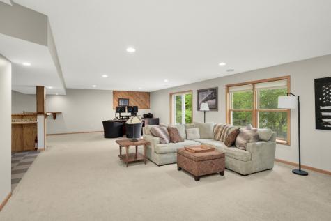 615 Bluff Heights Drive SE Lonsdale MN 55046