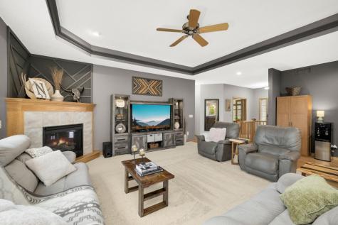 615 Bluff Heights Drive SE Lonsdale MN 55046