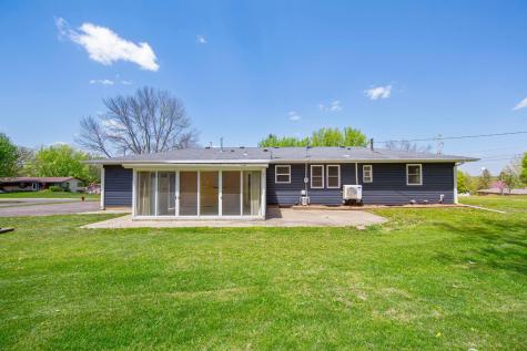 1507 Babbitt Court Faribault MN 55021