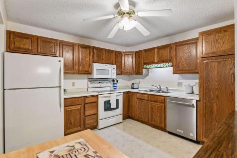 10600 43rd Avenue N Plymouth MN 55442