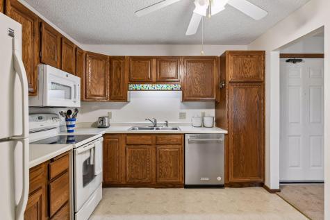 10600 43rd Avenue N Plymouth MN 55442