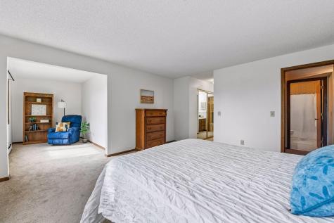 10600 43rd Avenue N Plymouth MN 55442