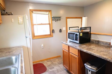 804 Redding Avenue Windom MN 56101
