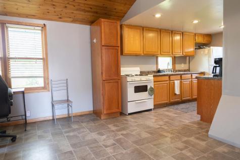 804 Redding Avenue Windom MN 56101