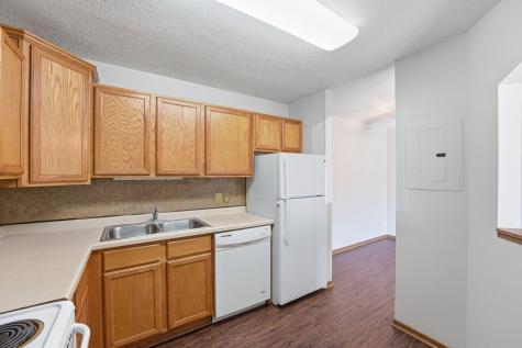 64 E 13th Street Waconia MN 55387