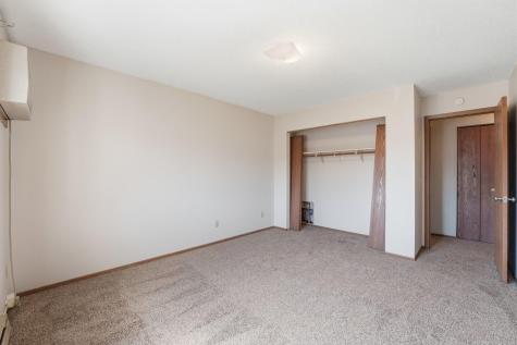 64 E 13th Street Waconia MN 55387