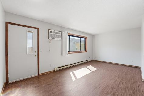 64 E 13th Street Waconia MN 55387