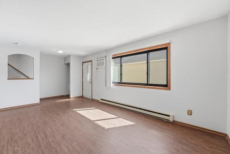 64 E 13th Street Waconia MN 55387