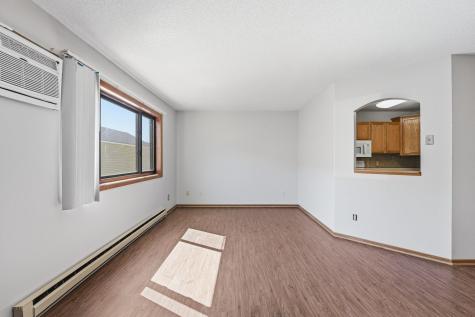 64 E 13th Street Waconia MN 55387