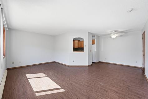 64 E 13th Street Waconia MN 55387