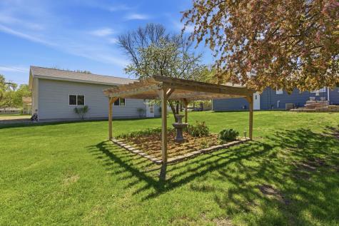 608 E Ash Avenue Olivia MN 56277
