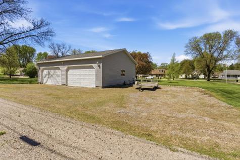 608 E Ash Avenue Olivia MN 56277