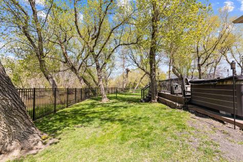 137 49th Avenue E West Fargo ND 58078