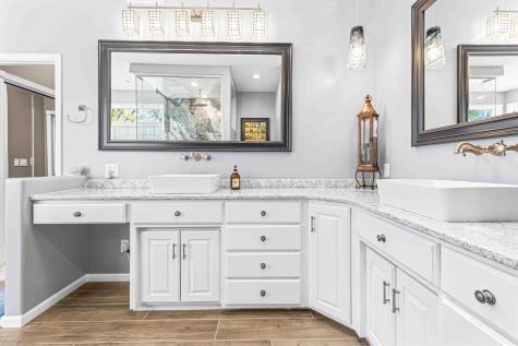 137 49th Avenue E West Fargo ND 58078