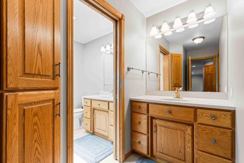 137 49th Avenue E West Fargo ND 58078
