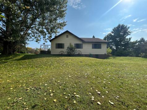 2610 Washington Avenue Scanlon MN 55720