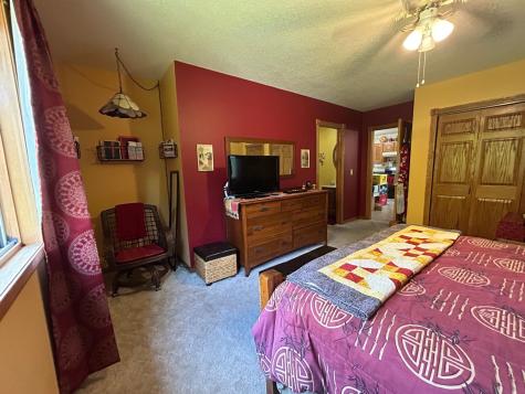 2610 Washington Avenue Scanlon MN 55720