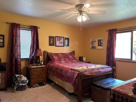 2610 Washington Avenue Scanlon MN 55720