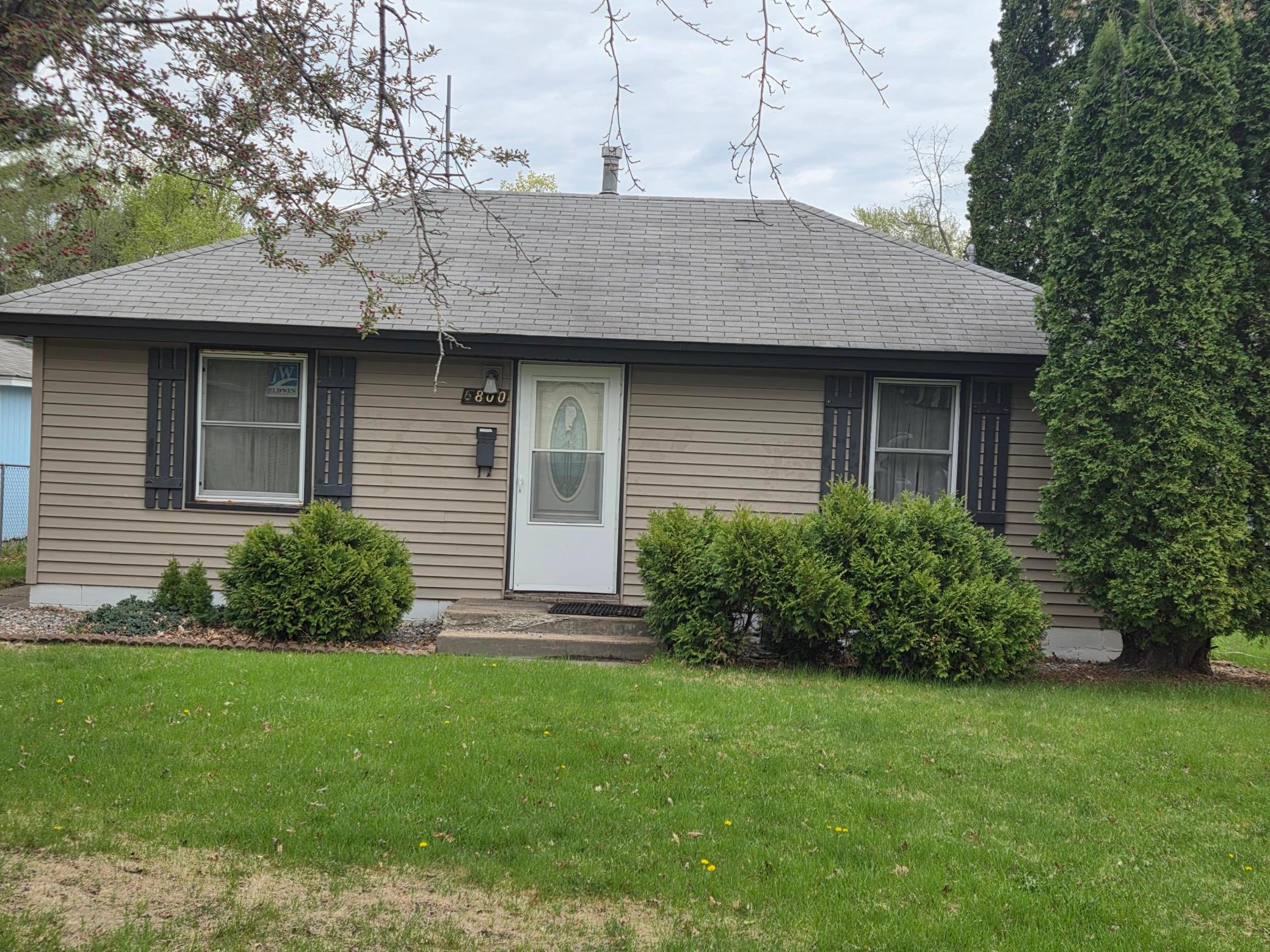 6800 Perry Avenue N Brooklyn Center MN 55429