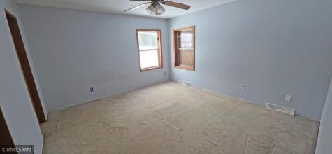 1734 Dill Street Ogilvie MN 56358