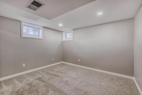 7556 Noble Avenue N Brooklyn Park MN 55443
