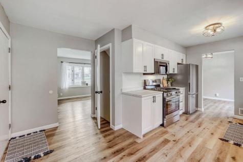7556 Noble Avenue N Brooklyn Park MN 55443