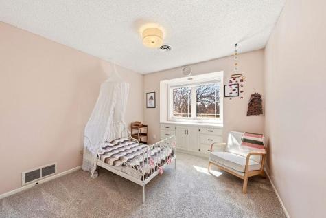 15581 Andrie Street NW Anoka MN 55303