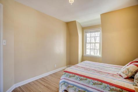 1949 E River Terrace Minneapolis MN 55414