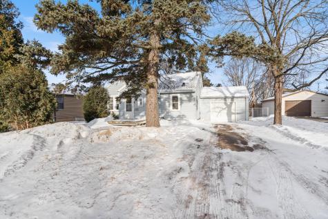 2009 Carlton Avenue Cloquet MN 55720