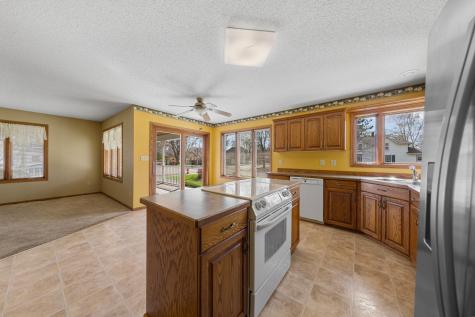 219 1st Street NW New Richland MN 56072