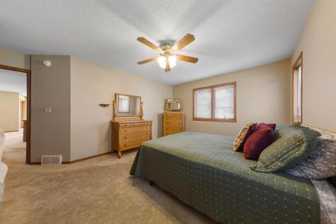 219 1st Street NW New Richland MN 56072