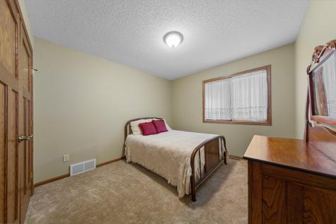 219 1st Street NW New Richland MN 56072