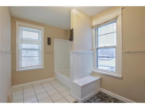 1381 White Bear Avenue N Saint Paul MN 55106