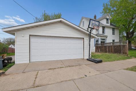 1381 White Bear Avenue N Saint Paul MN 55106