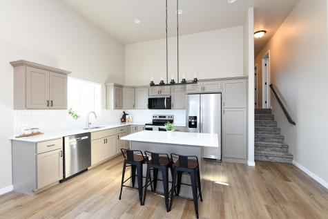 6805 Deer Creek Loop Horace ND 58047