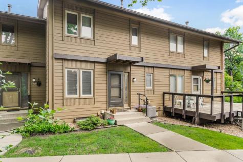 1217 Brighton Square New Brighton MN 55112