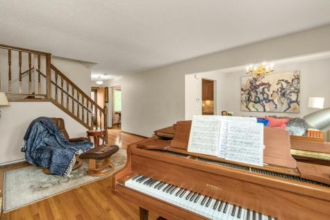 1217 Brighton Square New Brighton MN 55112