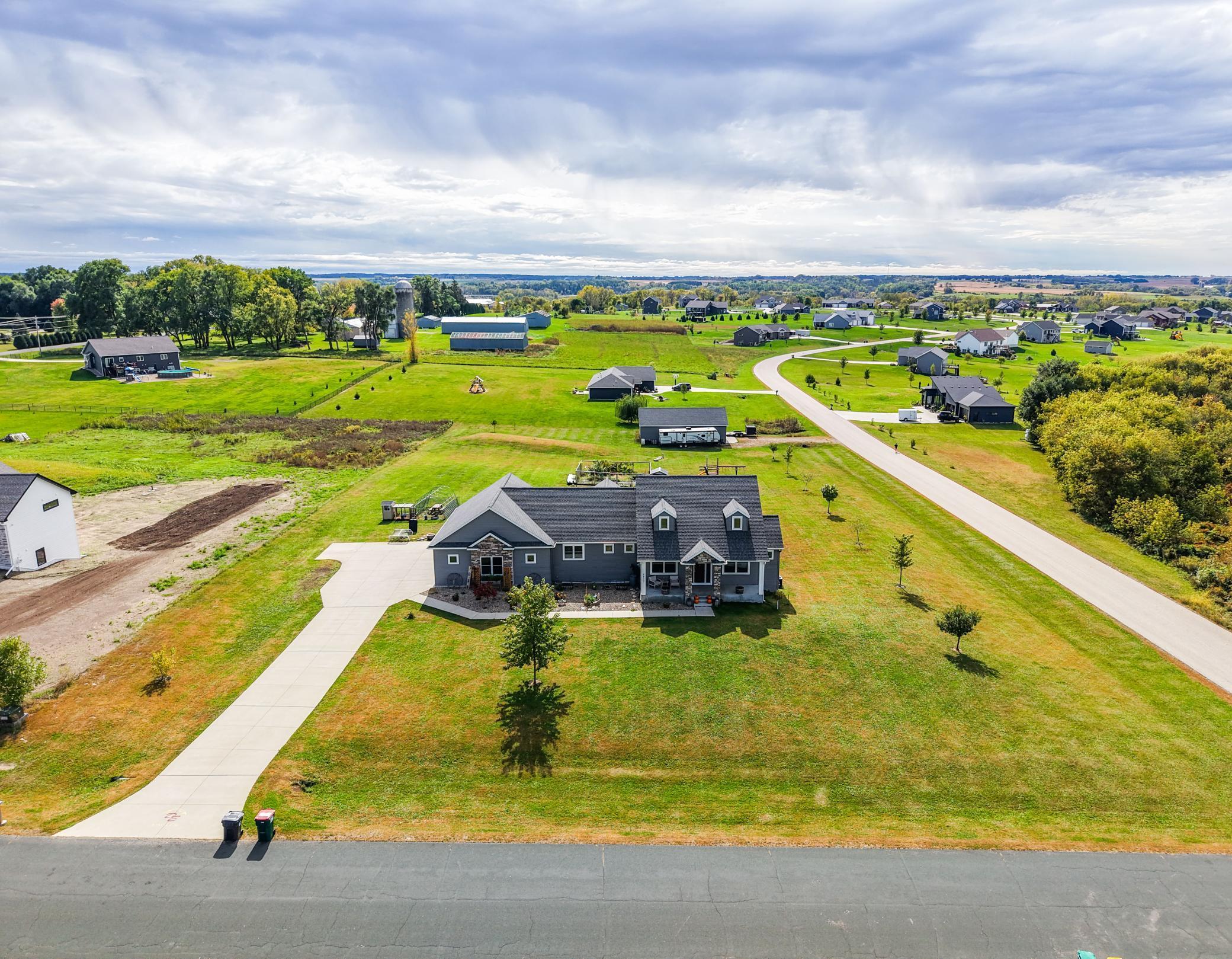 5892 Cambridge Hill Rd SE Rochester MN 55904