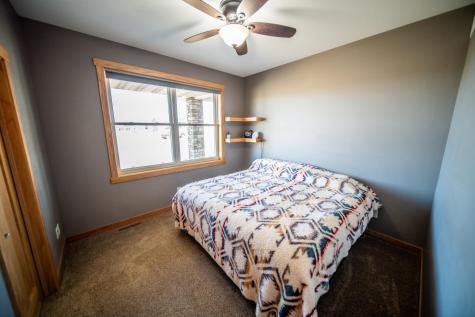 5892 Cambridge Hill Rd SE Rochester MN 55904