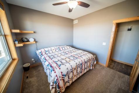 5892 Cambridge Hill Rd SE Rochester MN 55904