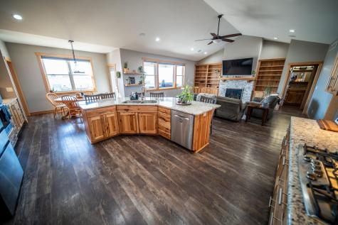 5892 Cambridge Hill Rd SE Rochester MN 55904