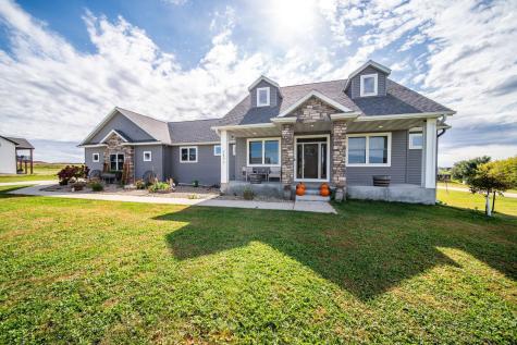 5892 Cambridge Hill Rd SE Rochester MN 55904