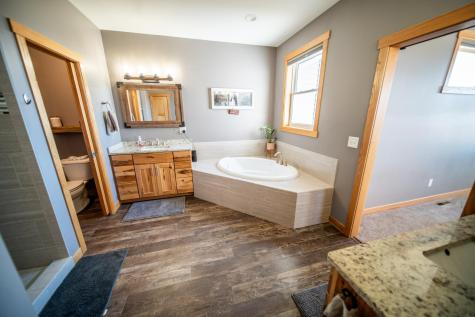 5892 Cambridge Hill Rd SE Rochester MN 55904