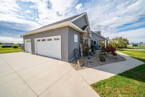 5892 Cambridge Hill Rd SE Rochester MN 55904