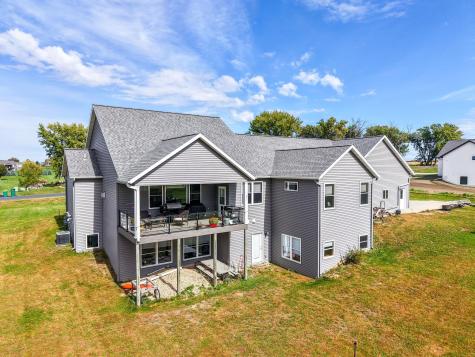 5892 Cambridge Hill Rd SE Rochester MN 55904
