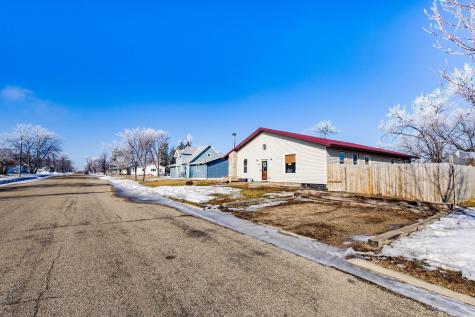 605 Ingalls Avenue Hope ND 58046