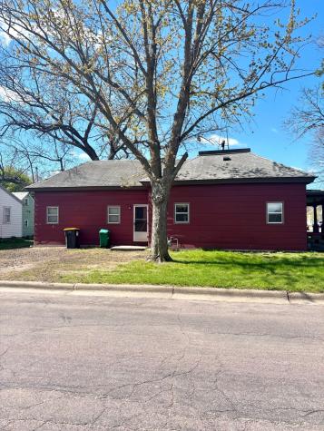 101 S 5th Street Le Sueur MN 56058
